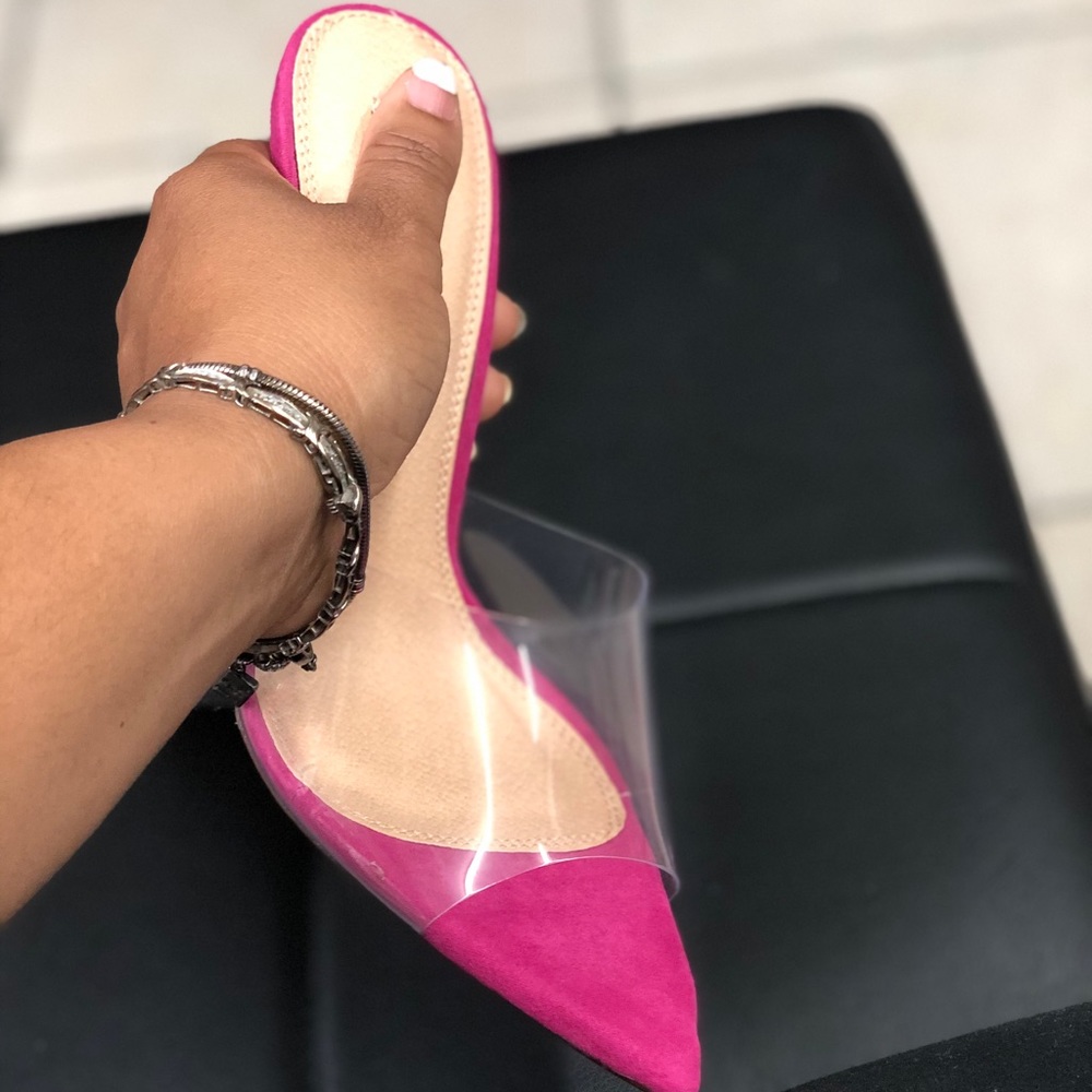 Pink Heel - Picture 2 of 3